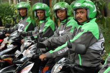 Grab Pekerjakan 20 Pengemudi...
