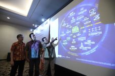 Melalui Geek Battle,...