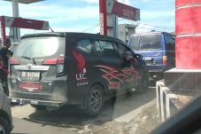 Viral, Pria Ngaku Aparat...