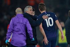 Mourinho Cemas, Harry...