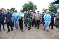 Panglima TNI dan Kapolri...