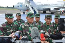 China Terobos Natuna,...