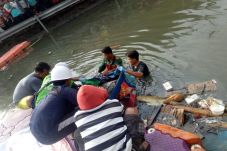 2 Hari Terendam Banjir,...
