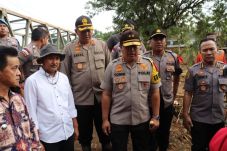 Diduga Penyebab Banjir,...