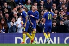 Tuah Seragam Baru, Chelsea...