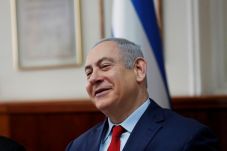 Netanyahu Keseleo Lidah,...