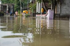 Puluhan Rumah di Mojokerto...