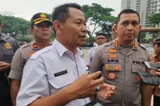 Meski Wewenang Pusat,...