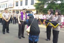 Penambangan Emas Ilegal...