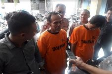 Keterlaluan, Juru Parkir...