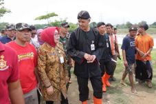 Banjir Grobogan Akibat...