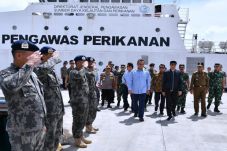 Edhy Prabowo Tinjau...