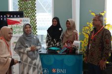 BNI Syariah Luncurkan...