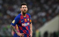 Barcelona Kalah, Messi...