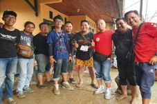FORWOT Serahkan Bantuan...