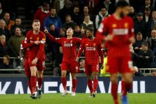Pecundangi Tottenham,...