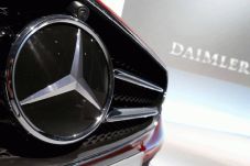 BMW dan Mercedes-Benz...