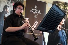 Clarinetist Dunia Asal...