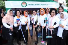Ketika Istri-Istri Menteri...