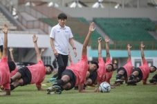 Usai Gelar Latihan Perdana,...