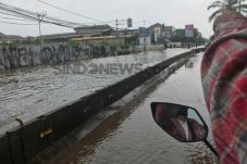 Banjir Daan Mogot, DPRD...