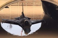 Begini Penampakan F-16...