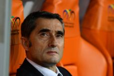 Valverde Pelatih Pertama...