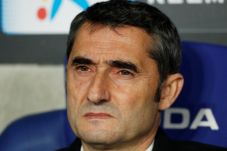 Deretan Angka Ernesto...