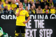 Masa Depan Gotze Digantung...