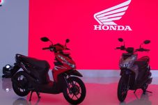 Dua Motor Honda BeAT...