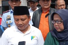 Dituding Tak Peduli...