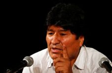 Bolivia Tekan Argentina...