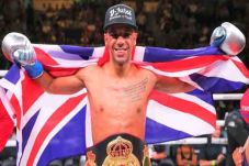 Juara WBA Kal Yafai...