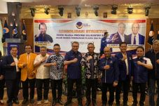 Target Menang Pilkada...