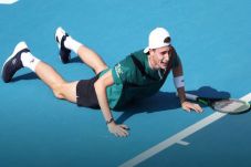 Gelar ATP Tour Pertama...