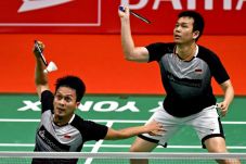 Ahsan/Hendra Berikan...