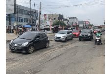 Diterjang Banjir, Belasan...