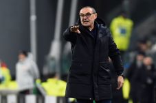 Sarri Lebih Pilih Juventus...