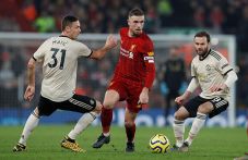 Jordan Henderson Layak...