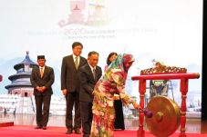 Brunei-China Perkuat...