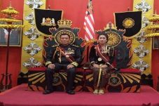 Keguguran, Ratu Agung...