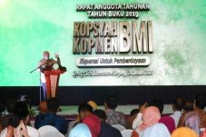 Menkop Teten Pastikan...