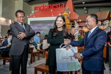 Indonesia Raih Transaksi...