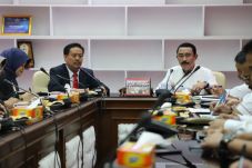 Perpustakaan di Daerah...