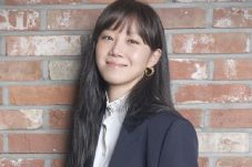 Gong Hyo Jin Minta Fans...