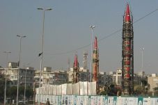 Susul India, Pakistan...