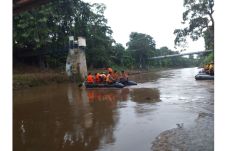 Brimob Polda Metro Jaya...