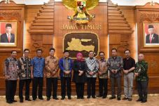 Dukung Kepemimpinan...