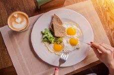 Mau Turunkan Berat Badan?...