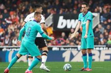 Busquets Akui Valencia...